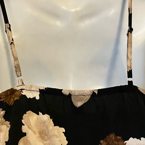 Shein Maxi V-Neck Spaghetti Adjustable Straps Summer Dress Fits Size Small - Picture 8 of 9